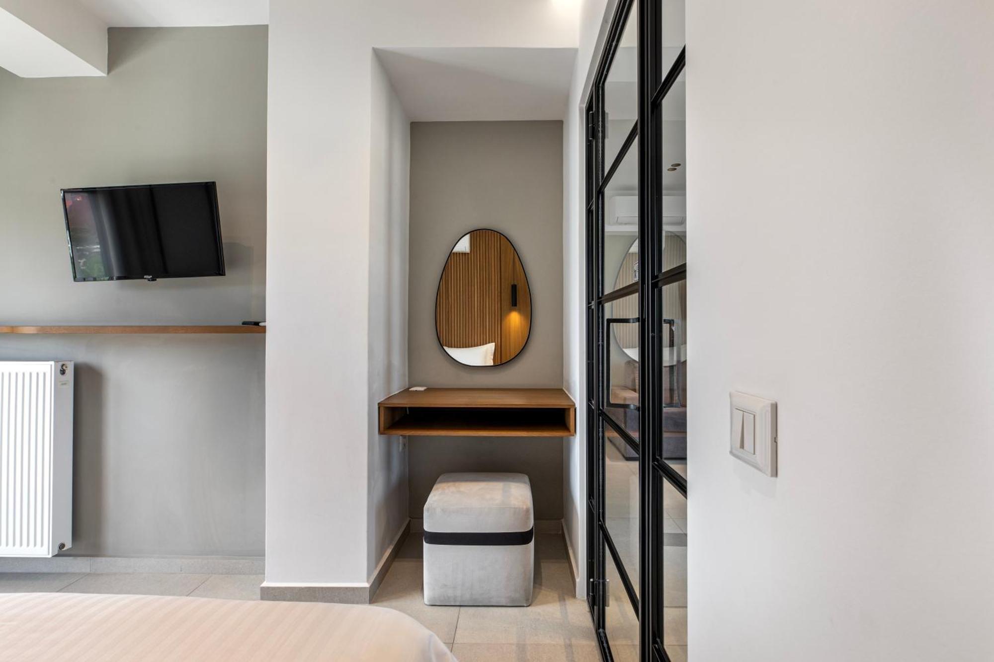 Athens Genesis Luxury Suites Exterior photo